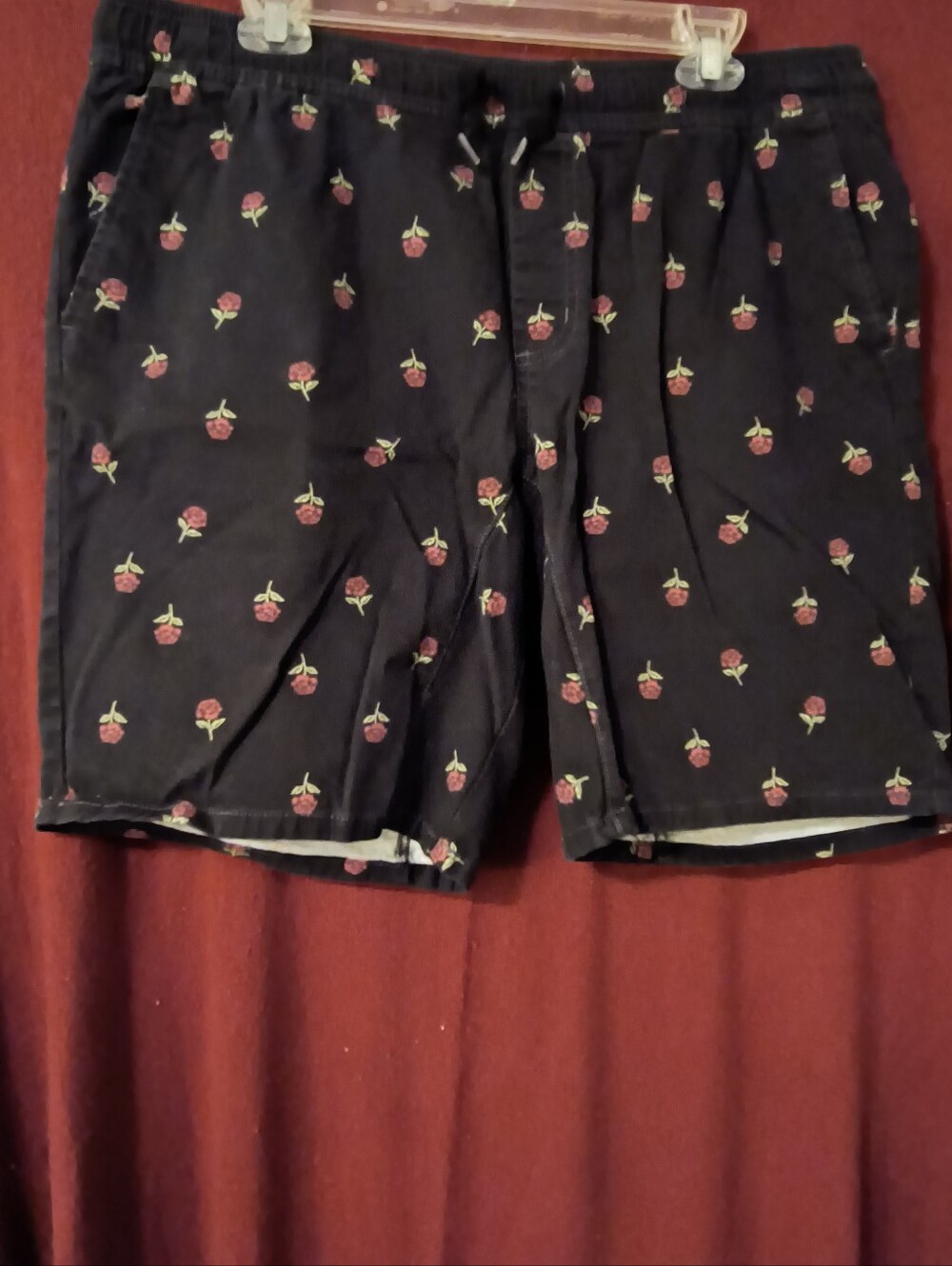 George Men’s Large 36-38 Black Red Rose Floral Drawstring Shorts